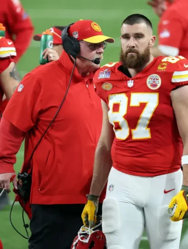 Travis Kelce’s Sideline Clash With Andy Reid Sparks Attention as Chiefs Grind Out Win Over Giants