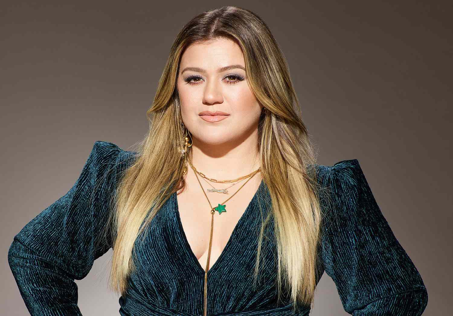 Kelly Clarkson Kelly Clarkson