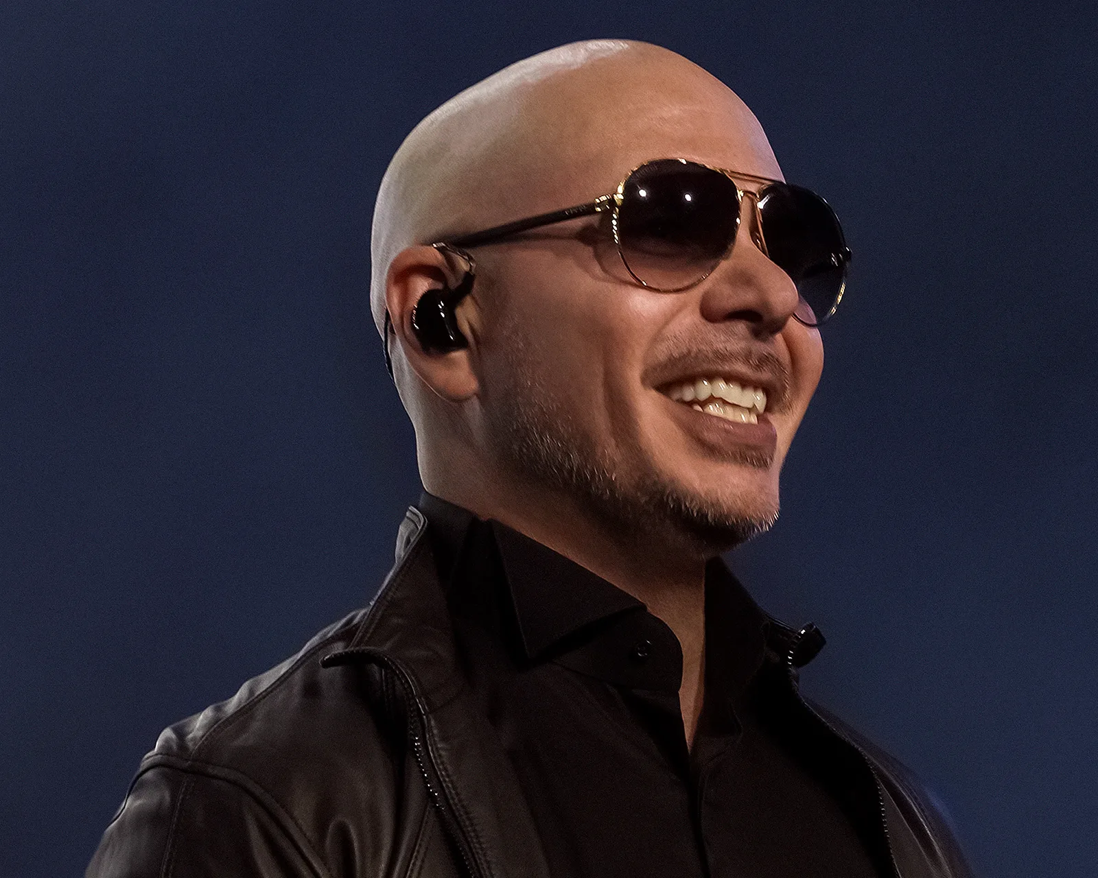 Pitbull (@pitbull) Pitbull (@pitbull)