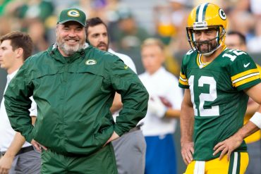 Steelers Begin McCarthy Era Amid Aaron Rodgers’ Uncertain 2026 Future