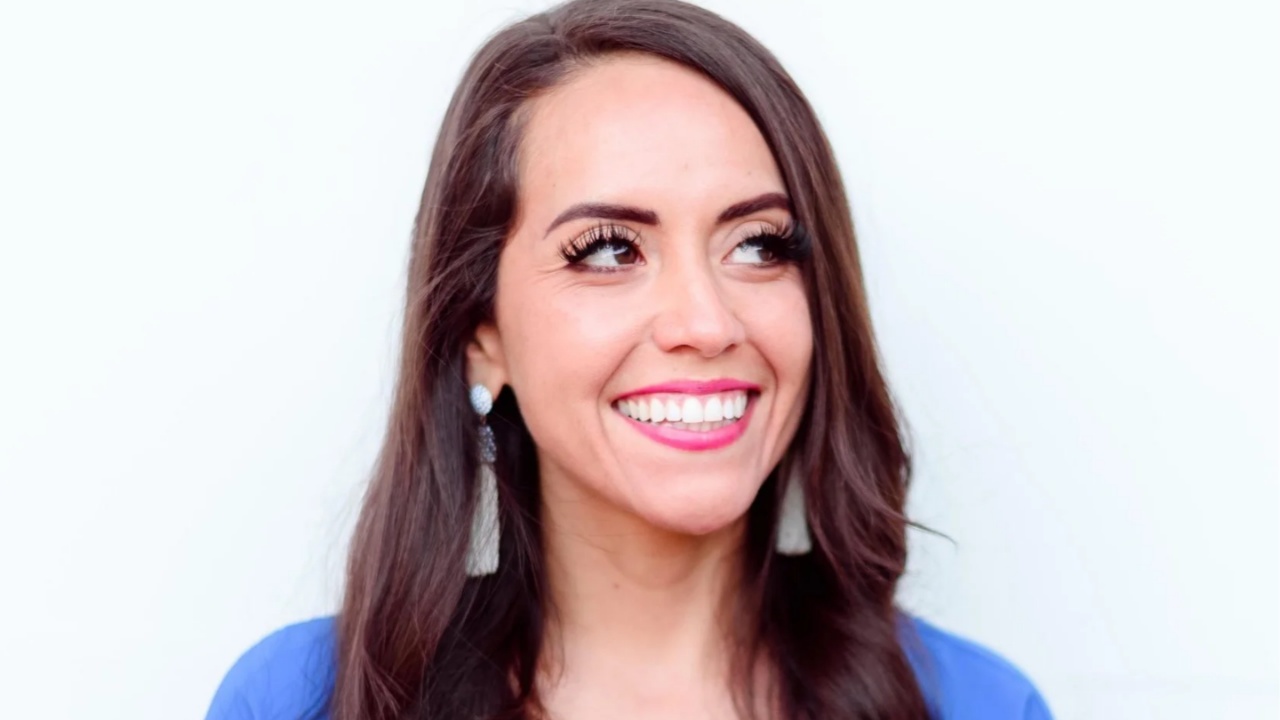 Yvette (@theaustintourist) Yvette (@theaustintourist)