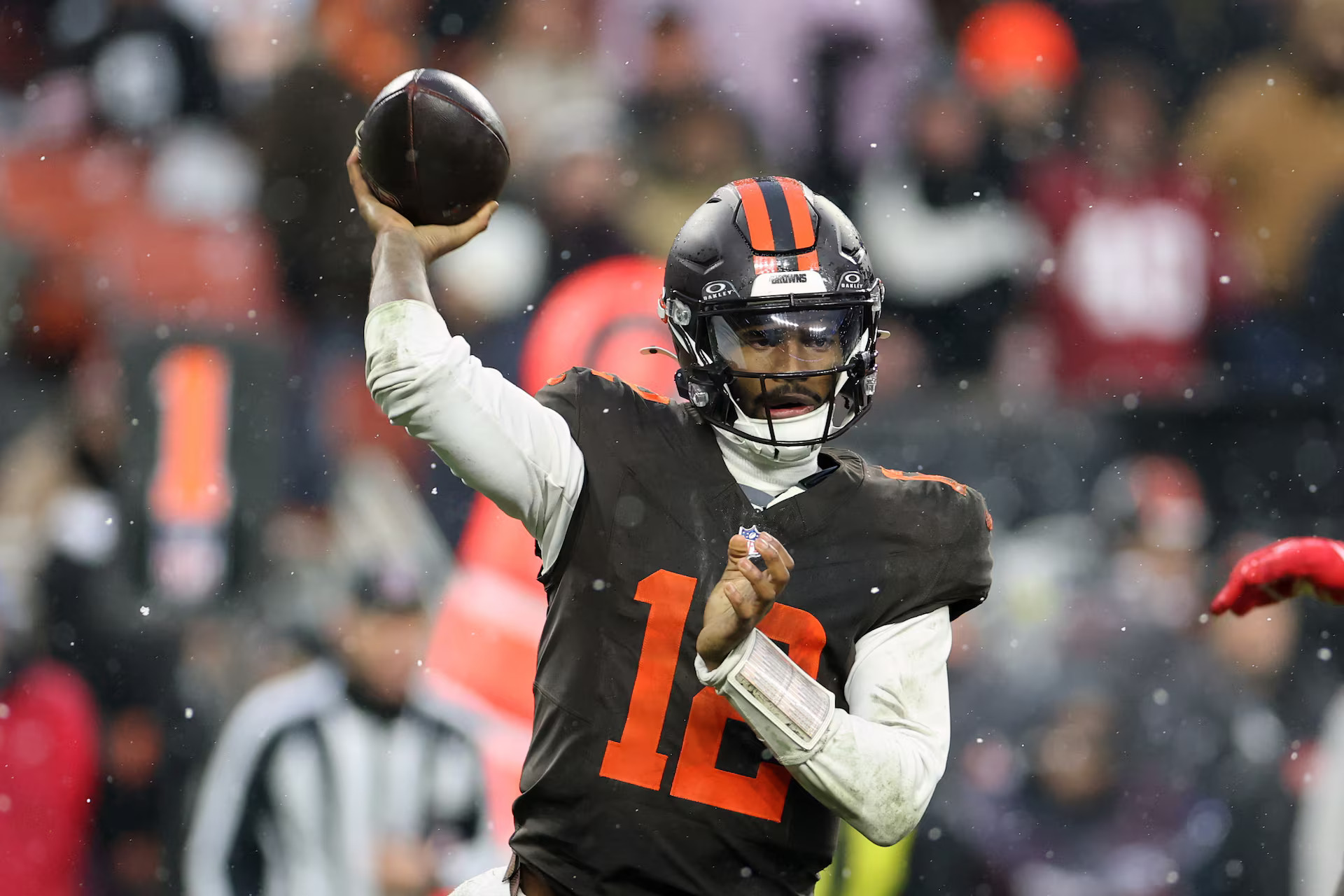 Browns Face Pivotal Offseason As Quarterback Battle And Roster Holes Loom