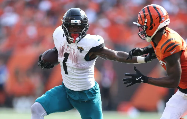 Chiefs Target Star Running Back Travis Etienne to Revitalize Mahomes’ Offense