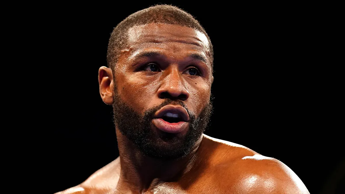 Floyd Mayweather Set to Return to Boxing, Undefeated Record on the Line