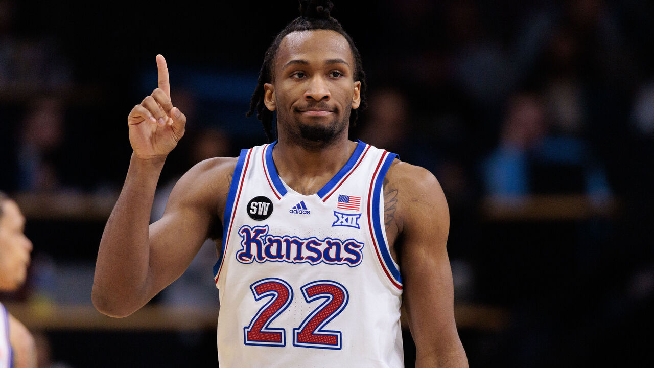 Kansas Rides First Half Surge to Beat BYU as Peterson Exit Tests Jayhawks Late