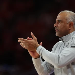 Kansas State Fires Jerome Tang After Public Outbursts and Team Criticism