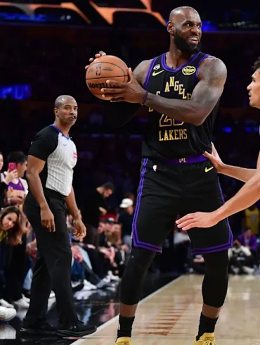 Lakers’ Defensive Lapses End 25-Game Lead-Streak, Raise Title Contention Concerns