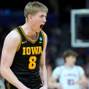 Alvaro Folgueiras’ Clutch Three Propels Iowa Past Florida, Shocking No. 1 Seed