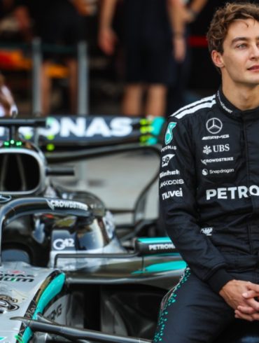 Antonelli Shines as Russell Struggles in Surprising Start to 2026 F1 Season