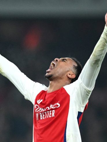 Big Gabi Inspires Team to Key Victory, Extending Premier League Lead