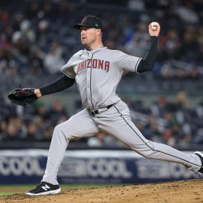 Blue Jays Bring Back Joe Mantiply on Minor League Deal with MLB Camp Invite