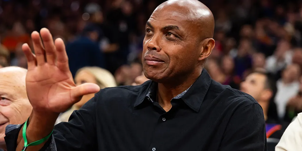 Charles Barkley Criticizes Public Overreaction to U.S. Hockey Teams’ White House Invite1 Charles Barkley Criticizes Public Overreaction to U.S. Hockey Teams’ White House Invite