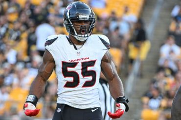 Danielle Hunter Signs $40.1 Million Extension With Texans After Dominant 2025 Season