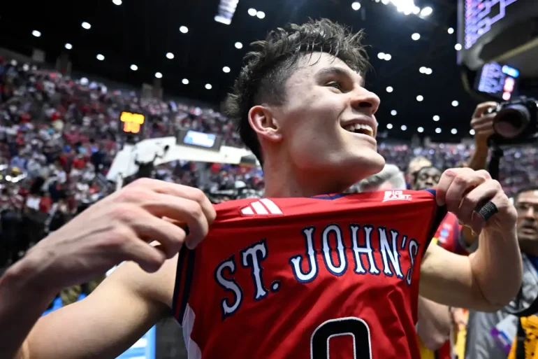 Dylan Darling’s Buzzer-Beater Propels St. John’s To Sweet 16 After 27 Years