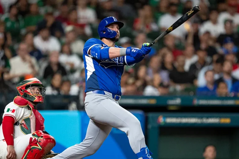 Italy Cruises Past Mexico as Vinnie Pasquantino Hits Historic Three Home Runs