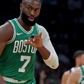 Jaylen Brown Ejected in Celtics’ 125 116 Loss Amid Injury Struggles