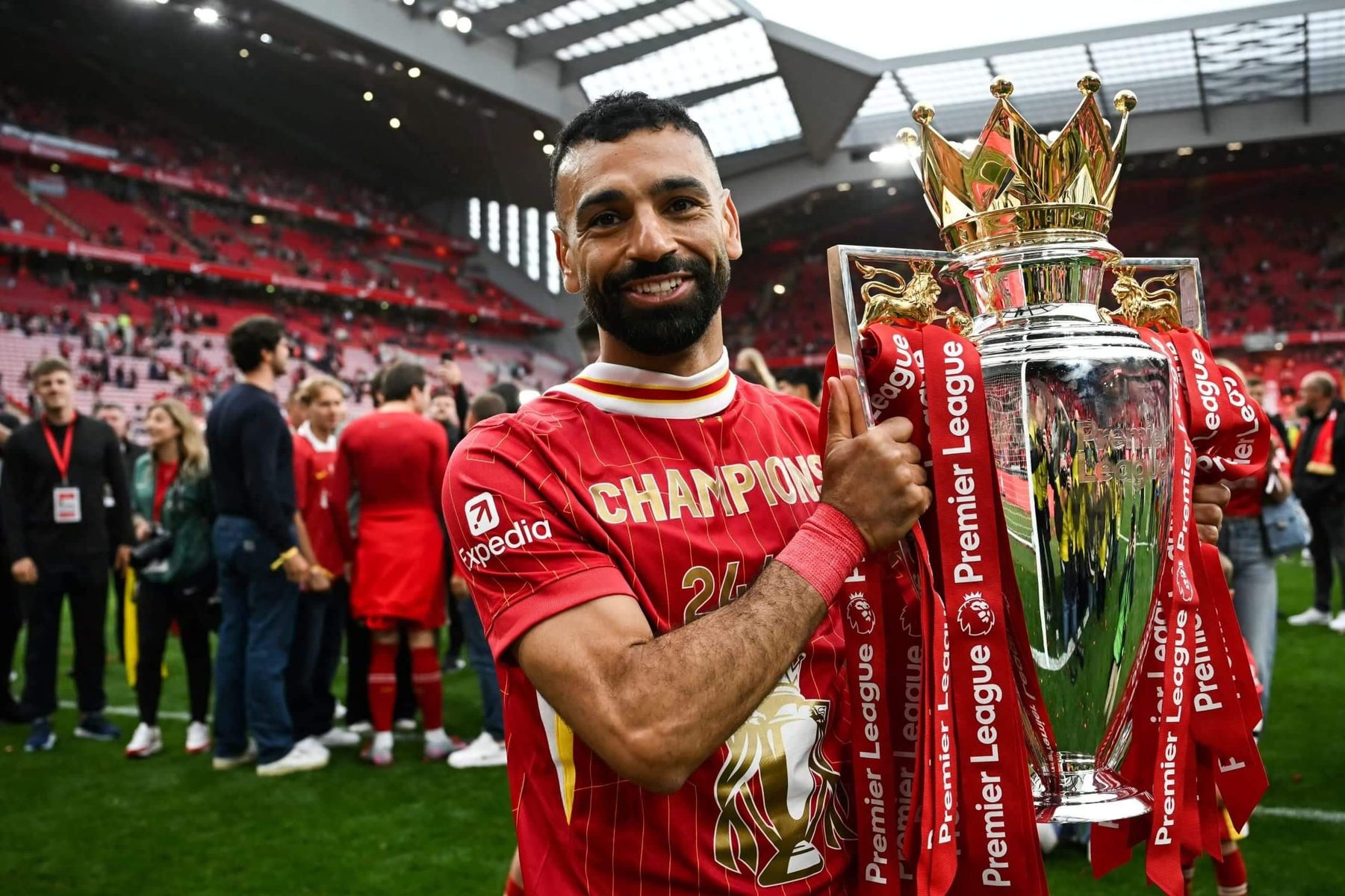 Liverpool Faces a New Era as Mohamed Salah Prepares to Leave Club Legacy Behind