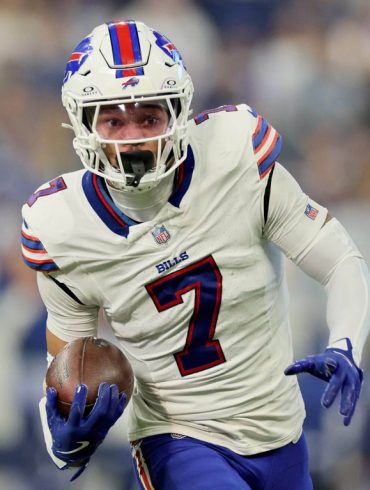 Raiders Acquire Cornerback Taron Johnson From Bills in Draft Pick Swap Trade