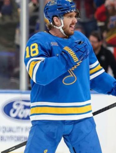 Robert Thomas’ Last Second Overtime Goal Lifts Blues Past Oilers in Stunning Comeback