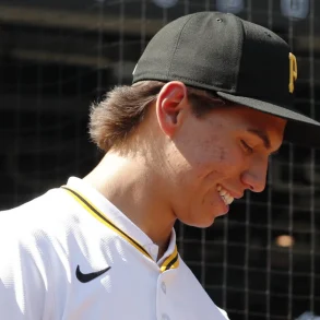 Seth Hernandez Hits 102 MPH in Electric Debut, Showcasing Elite Potential for Pirates Future