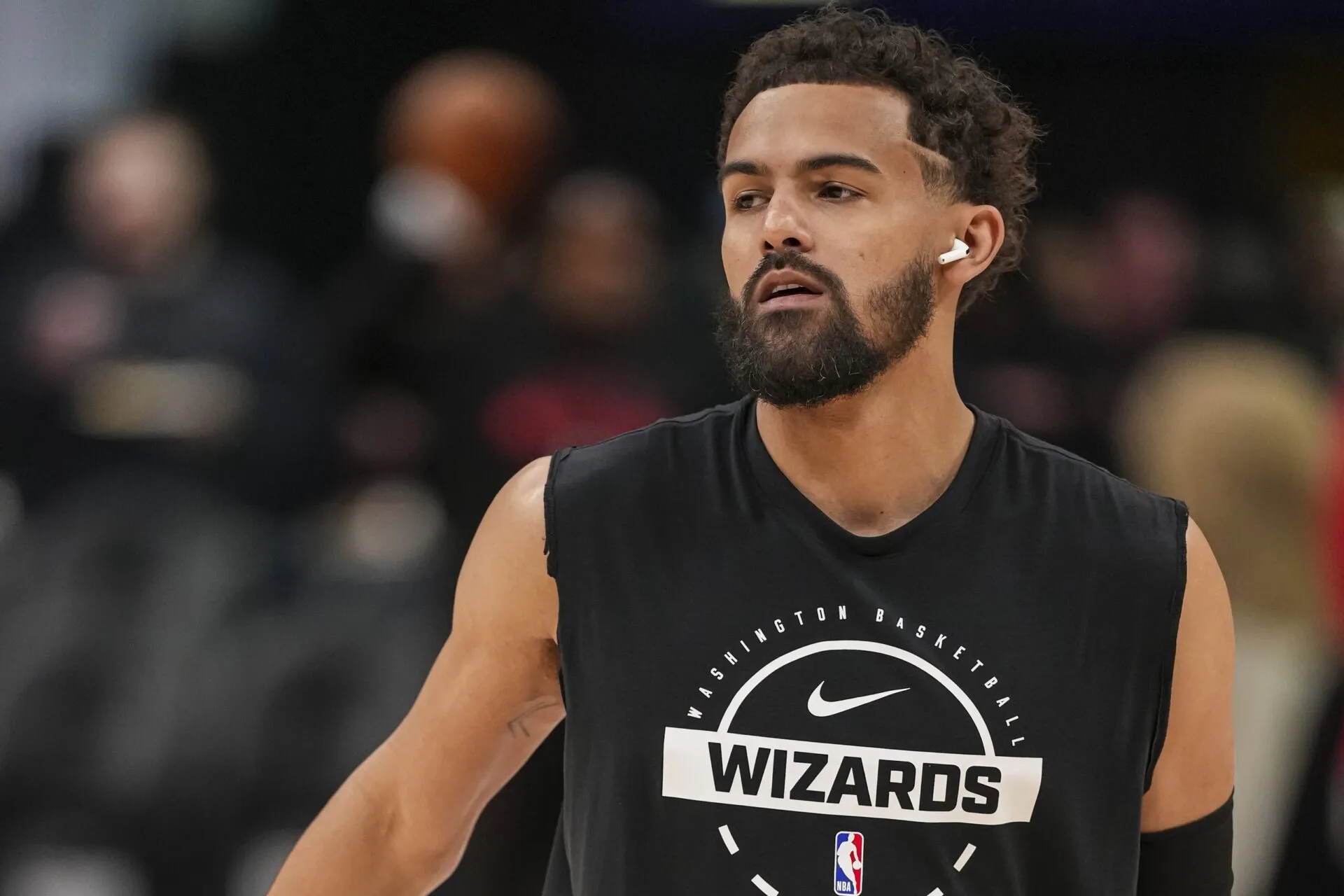Trae Young Ejected Before Wizards Debut but Wins Team’s Respect With Sideline Leadership Trae Young Ejected Before Wizards Debut but Wins Team’s Respect With Sideline Leadership