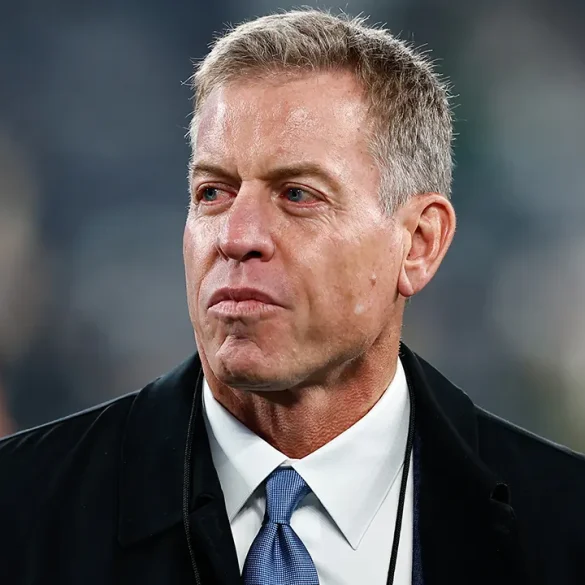 Troy Aikman Cautions That Modern NFL Training Rules Might Increase Early Injuries