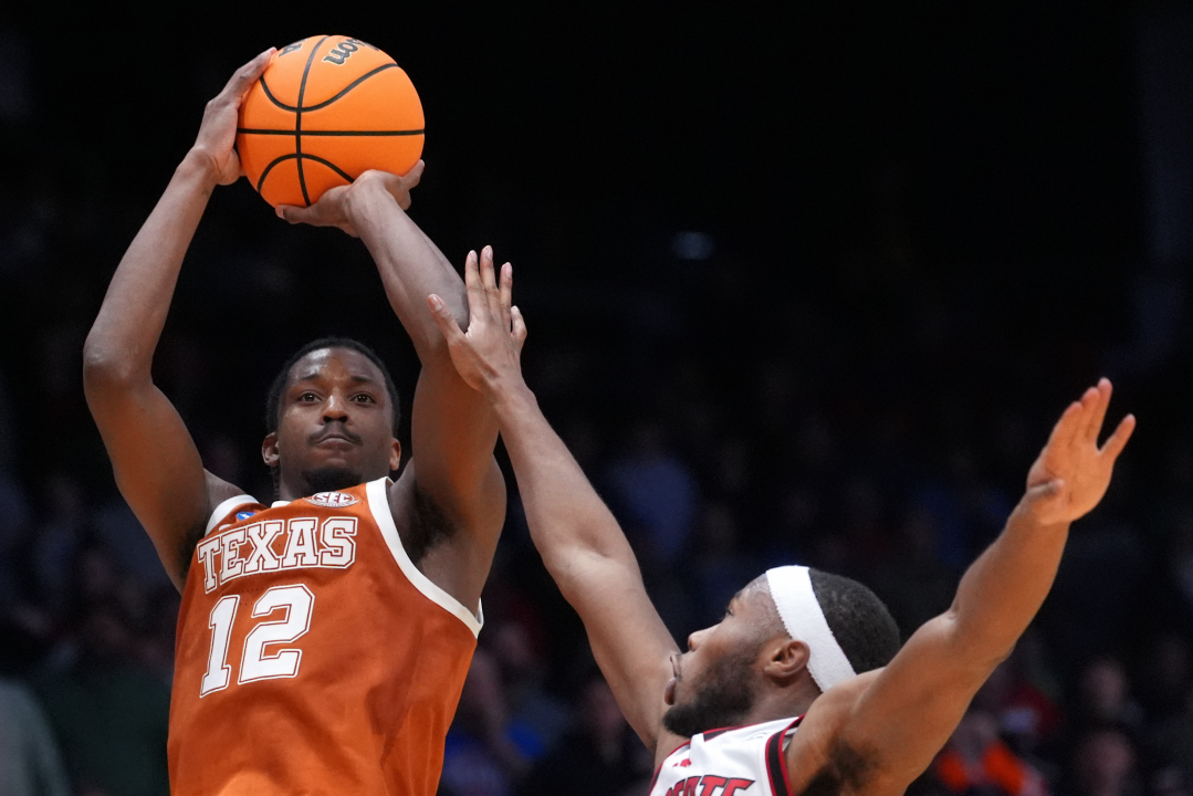 Vokietaitis Shines as Texas Longhorns Edge NC State in Thrilling March Madness Opener