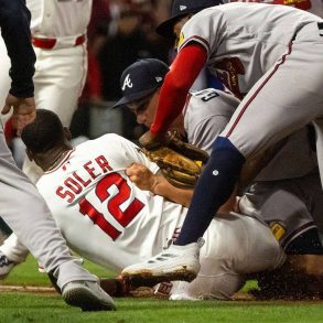 Braves Manager Walt Weiss’ Incredible Tackle on Soler Goes Viral, Impresses Falcons