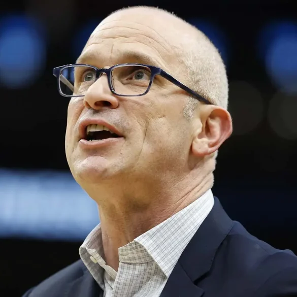 Dan Hurley Shows Humor and Focus Ahead of UConn’s High Stakes Final Four Clash