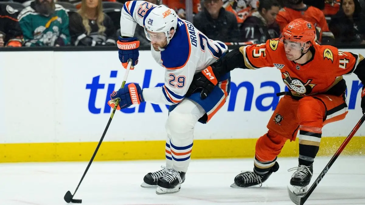 Ducks Edge Oilers In Overtime Thriller To Take Commanding Series Lead