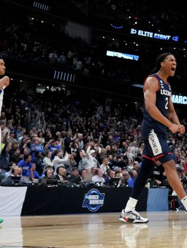 Duke’s Elite Eight Heartbreak After Late Turnover Costs No 1 Seed