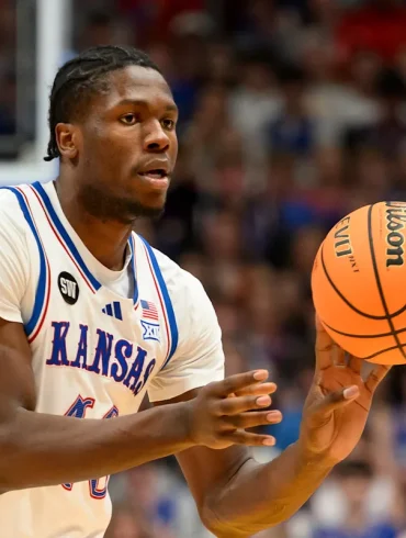 Kansas Star Flory Bidunga Declares for NBA Draft While Entering NCAA Transfer Portal