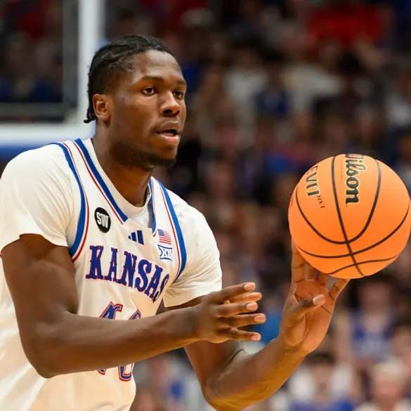 Kansas Star Flory Bidunga Declares for NBA Draft While Entering NCAA Transfer Portal