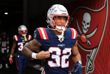 Patriots Address TreVeyon Henderson’s Post While Reinforcing Team Values and Responsibility