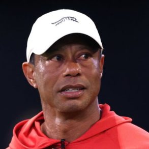 Tiger Woods Steps Away from Golf After DUI Arrest to Focus on Recovery