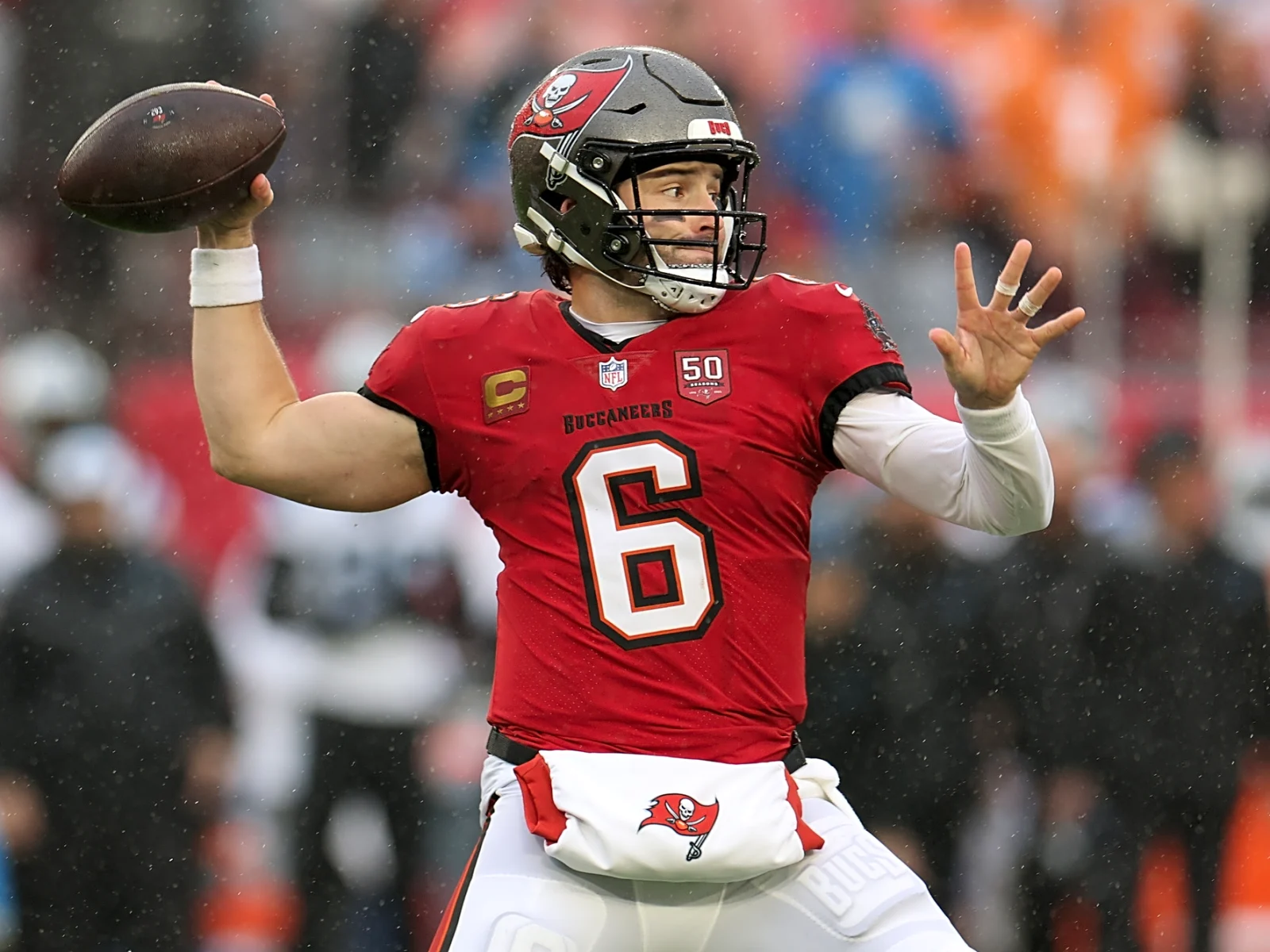 Baker Mayfield Contract Talks Stall as Buccaneers Face Growing Quarterback Market Pressure
